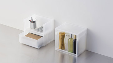 MUJI 無印良品: Compact Life（ポリプロピレン収納│Polypropylene storage）